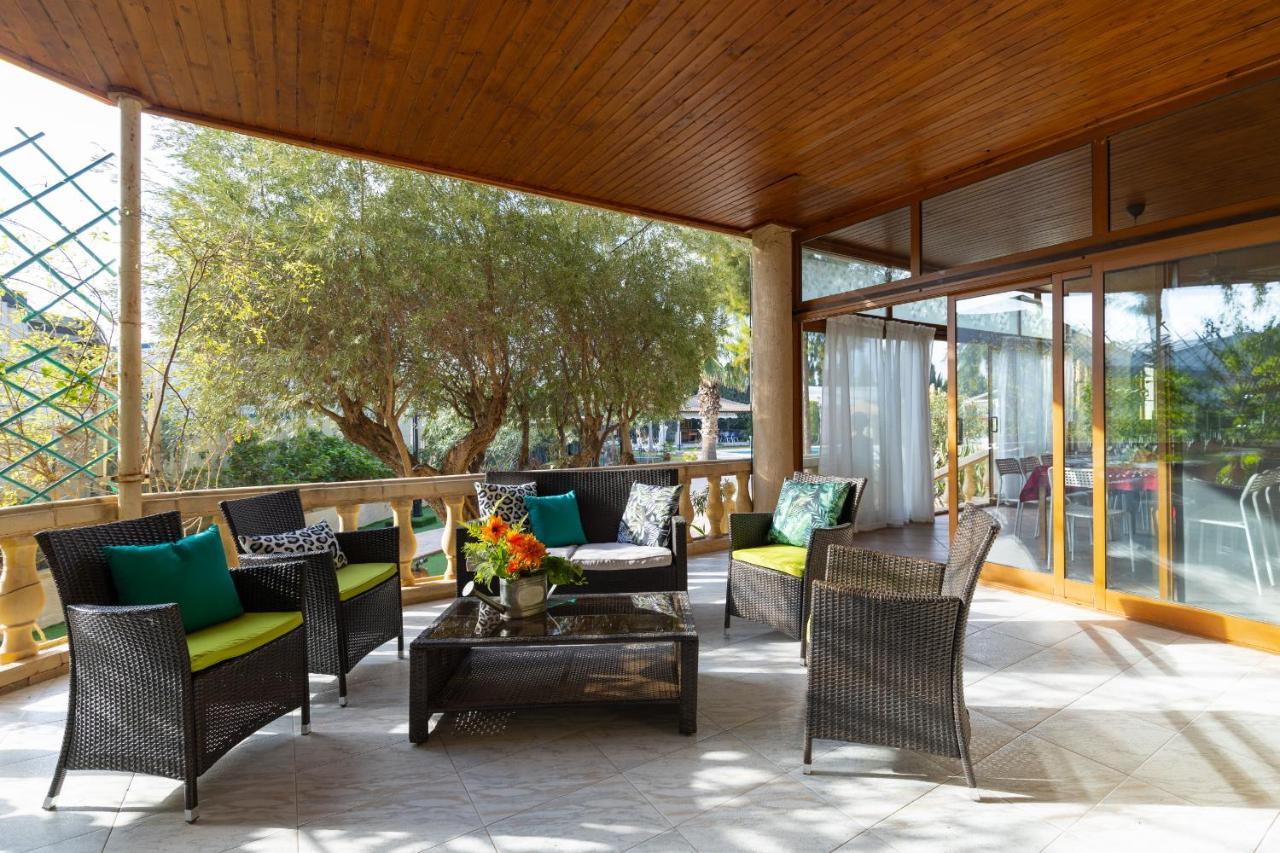 Private Paradise Deluxe By Fidalsa Crevillente Exterior foto